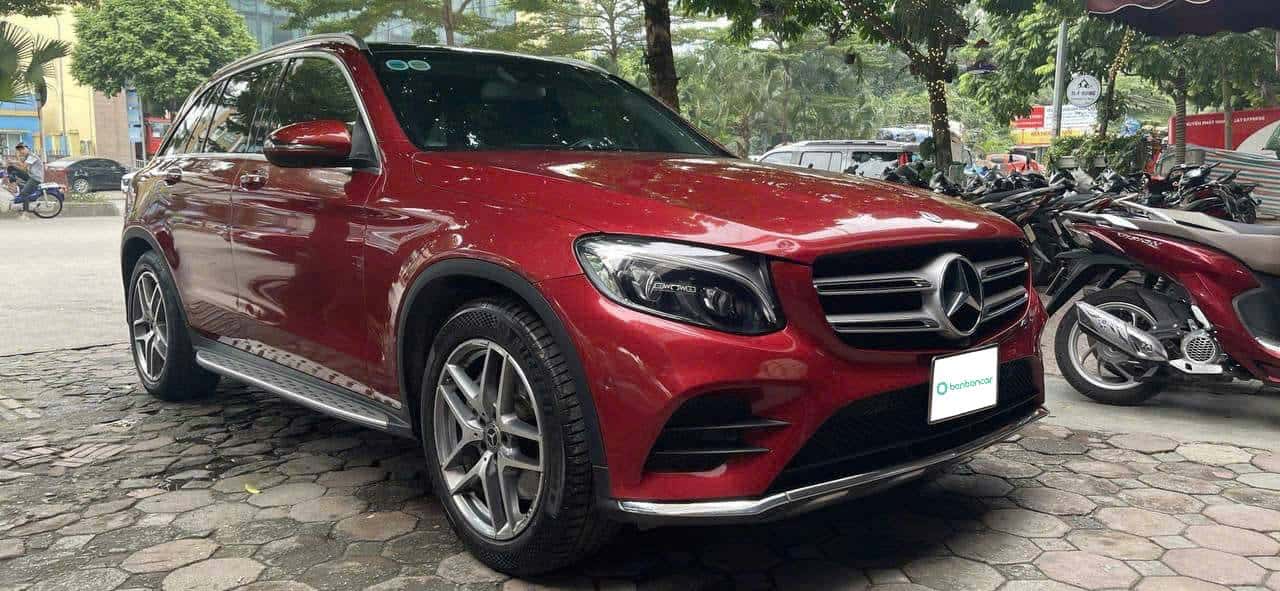 MERCEDES GLC300